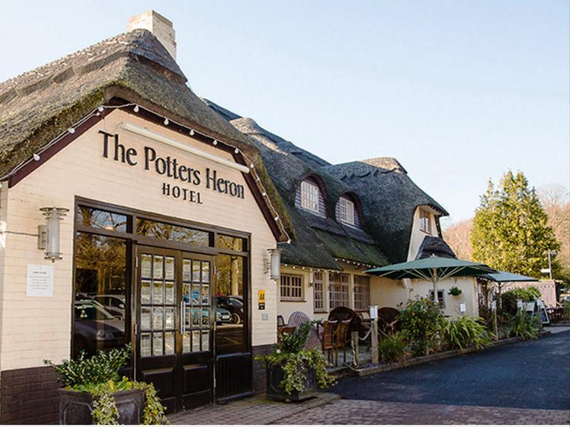 Potters Heron Hotel Romsey Exterior foto